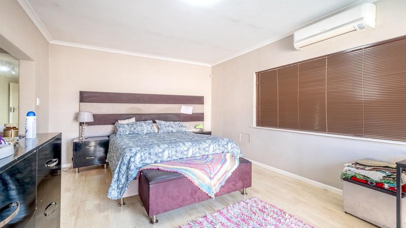 3 Bedroom Property for Sale in Townsend Estate Western Cape
